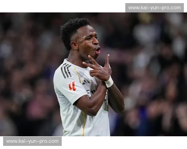 皇马vs皇家社会首发:维尼修斯对奥亚萨瓦尔,姆巴佩替补待命 皇马vs皇家社会首发:维尼修斯对奥亚萨瓦尔,姆巴佩替补待命